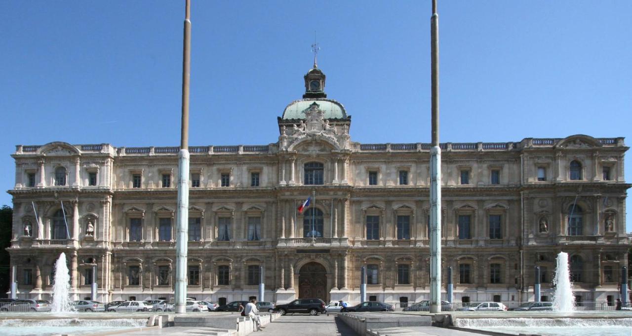 Joli T2 Moderne Au Coeur De Marseille - Place Castellane エクステリア 写真
